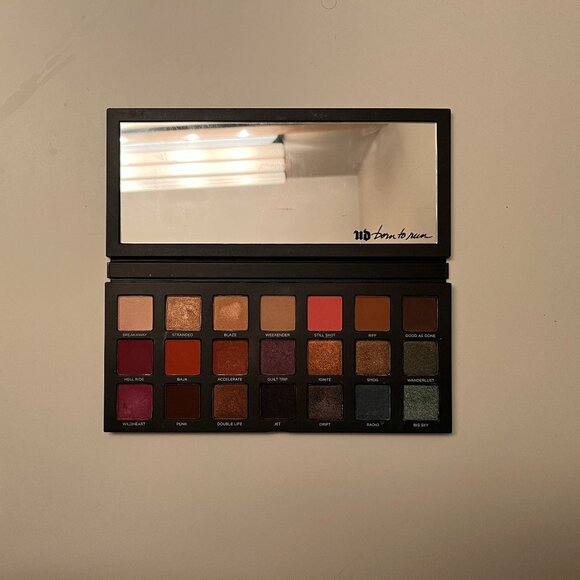 Urban Decay Born to Run Palette Discontinued - Picture 9 of 9